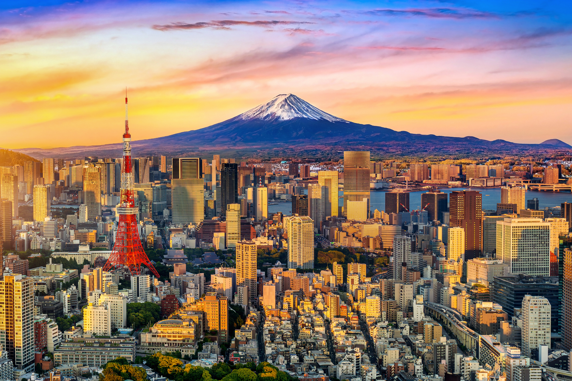 Tokyo skyline with Mount Fuji and Tokyo Tower at sunset